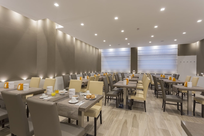 Imagen del bar/restaurante del Hotel Mistral, Milán. Foto 6