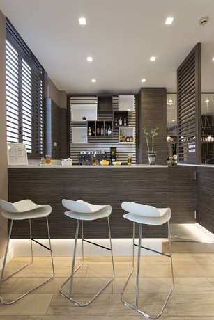 Imagen del bar/restaurante del Hotel Mistral, Milán. Foto 8