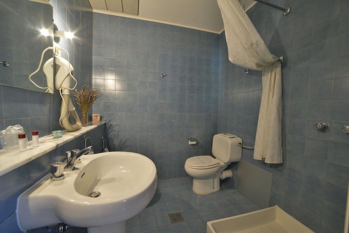 Imagen de la habitación del Hotel Mistral, ORISTANO. Foto 4