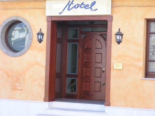 Imagen general del Hotel Mistral, PORTOSCUSO. Foto 3