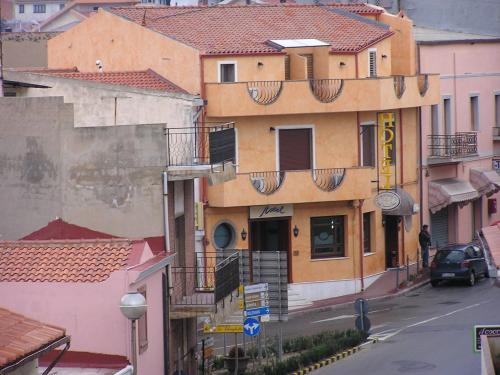 Imagen general del Hotel Mistral, PORTOSCUSO. Foto 5