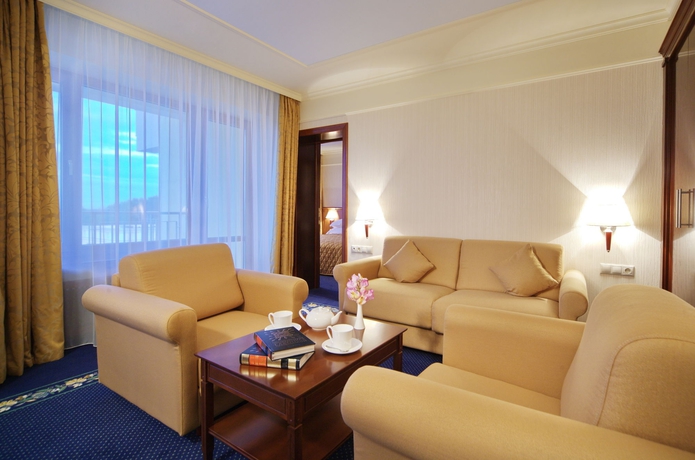 Imagen de los interiores del Hotel M'istra'l and Spa. Foto 12