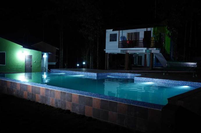 Imagen de la piscina del Hotel Misty Dam Resort. Foto 18