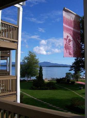Imagen de la habitación del Hotel Misty Harbor Barefoot Beach Resort. Foto 5