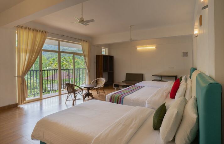 Imagen general del Hotel Misty Heights By The Sanihara. Foto 7