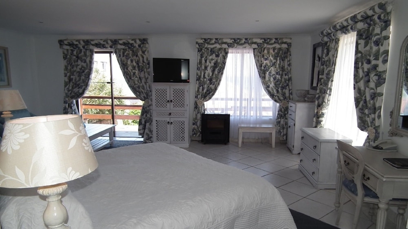 Imagen de la habitación del Hotel Misty Waves Boutique. Foto 13