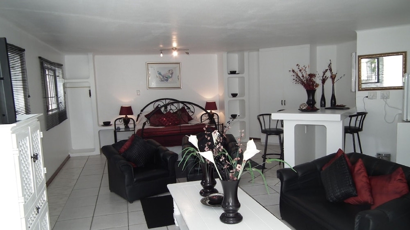 Imagen de la habitación del Hotel Misty Waves Boutique. Foto 16