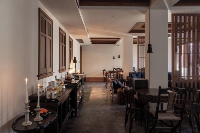 Imagen del bar/restaurante del Hotel MistyHues DawnGreen. Foto 3