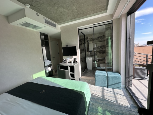 Imagen de la habitación del Hotel Mit. Foto 8