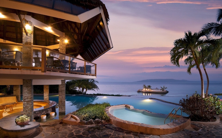 Imagen de la piscina del Hotel Mithi Resort and Spa. Foto 15