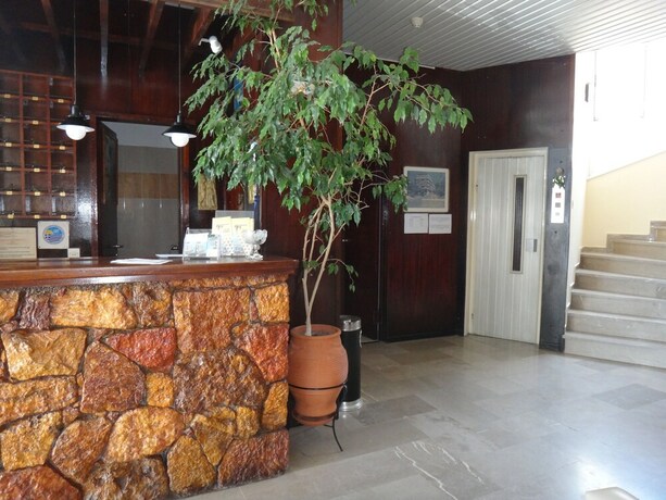 Imagen de los interiores del Hotel Mitho. Foto 18