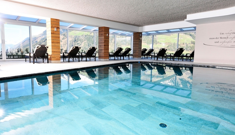 Imagen de la piscina del Hotel Mitlechnerhof. Foto 14