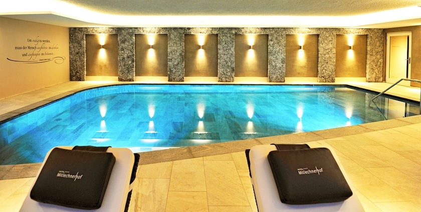 Imagen de la piscina del Hotel Mitlechnerhof. Foto 15
