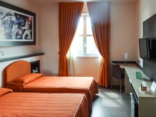 Imagen de la habitación del Hotel Mito. Foto 13