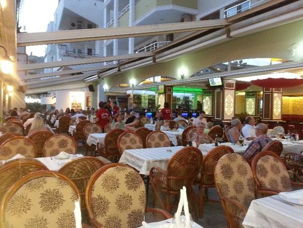 Imagen general del Hotel Mitos App and. Foto 7