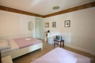Imagen de la habitación del Hotel Mito's Place. Foto 1