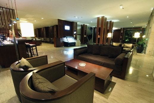 Imagen de los interiores del Hotel Mitra Bandung. Foto 13