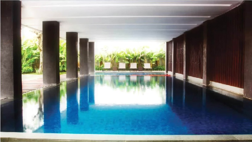Imagen de la piscina del Hotel Mitra Bandung. Foto 17