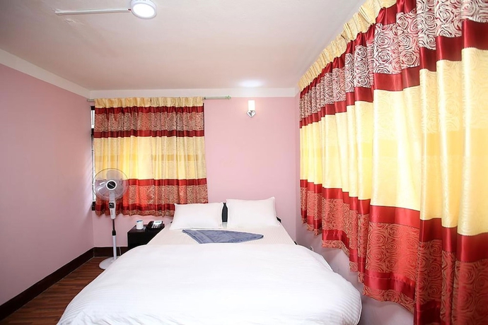 Imagen de la habitación del Hotel Mitra garden Inn. Foto 4