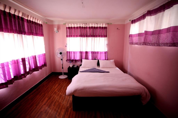 Imagen de la habitación del Hotel Mitra garden Inn. Foto 8