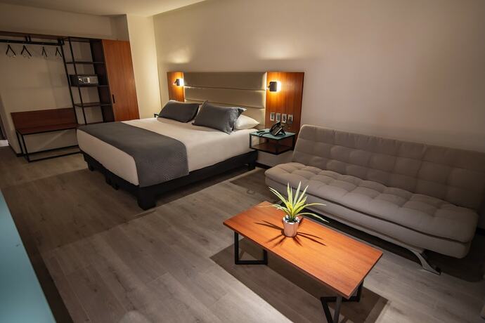 Imagen de la habitación del Hotel Mitru Express. Foto 12