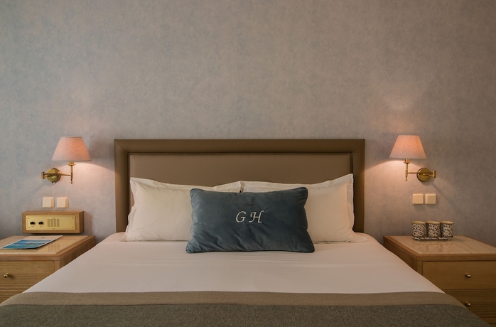 Imagen de la habitación del Hotel Mitsis Galini. Foto 15