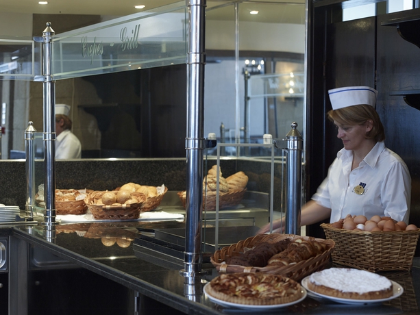 Imagen del bar/restaurante del Hotel Mitsis La Vita Beach. Foto 3