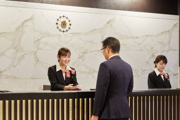 Imagen de los interiores del Hotel Mitsui Garden Okayama. Foto 11