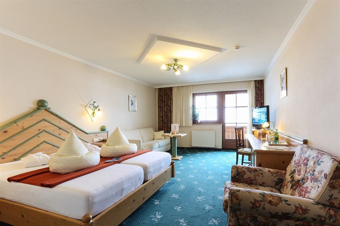 Imagen de los interiores del Hotel Mittagskogel Pitztal. Foto 16