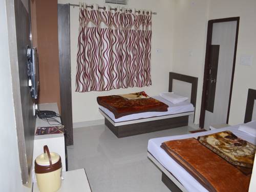 Imagen de la habitación del Hotel Mittal Inn. Foto 5