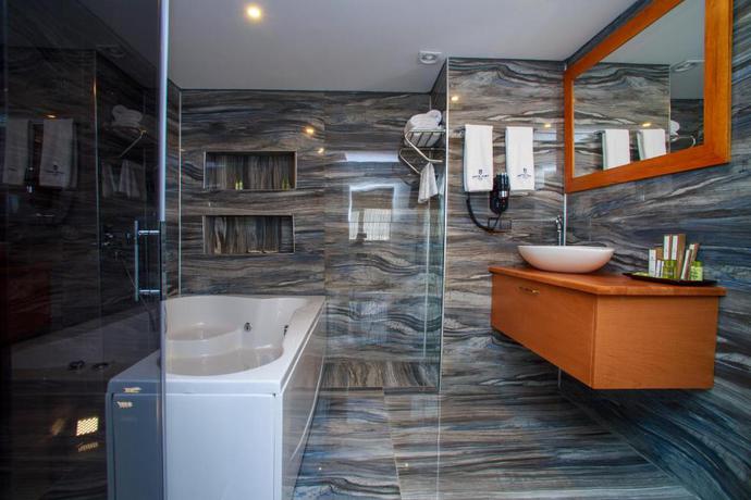 Imagen general del Hotel Mitte Port. Foto 6