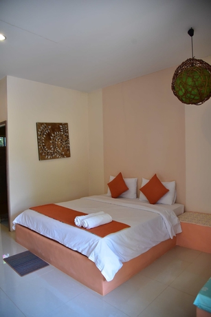 Imagen de la habitación del Hotel Mittraphap Resort. Foto 6