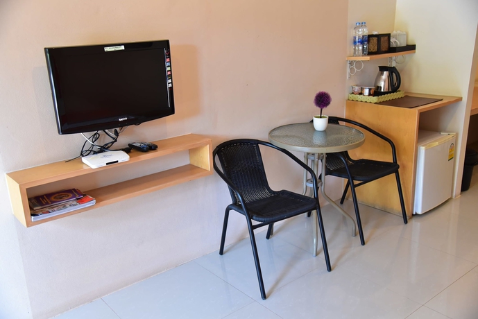 Imagen de la habitación del Hotel Mittraphap Resort. Foto 10