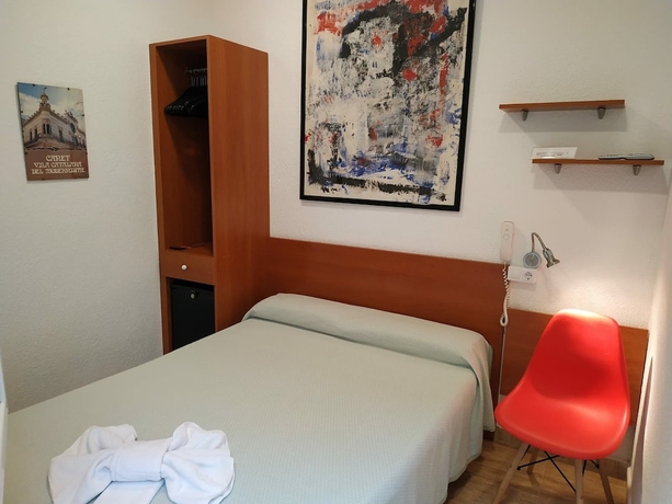 Imagen de la habitación del Hotel Mitus. Foto 15