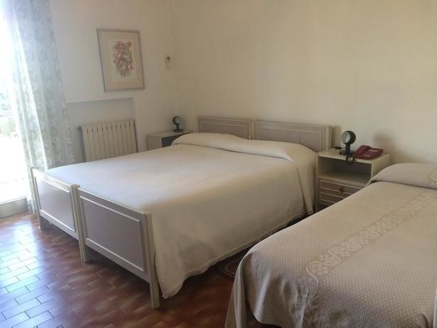 Imagen de la habitación del Hotel Miura, Castelnuovo del Garda. Foto 13