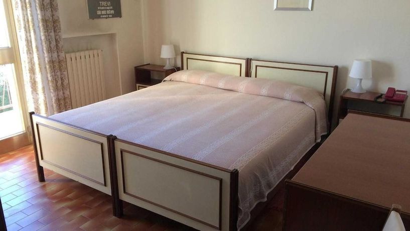 Imagen de la habitación del Hotel Miura, Castelnuovo del Garda. Foto 16