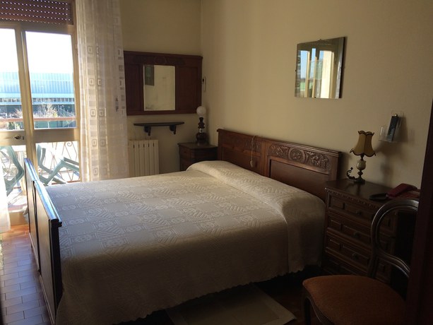 Imagen de la habitación del Hotel Miura, Castelnuovo del Garda. Foto 17