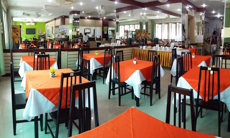 Imagen del bar/restaurante del Hotel Mixay Paradise. Foto 5