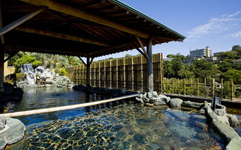Imagen de los exteriores del Hotel Miya Onsen Higaki. Foto 10