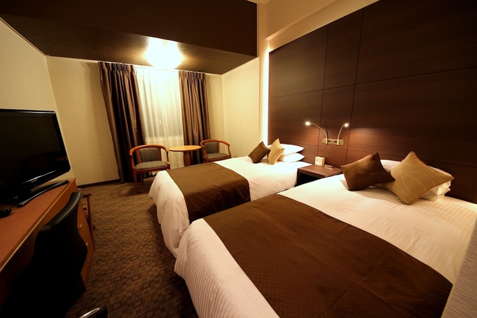 Imagen de la habitación del Hotel Miyahira. Foto 6