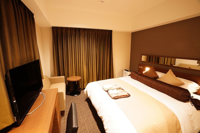 Imagen de la habitación del Hotel Miyahira. Foto 9