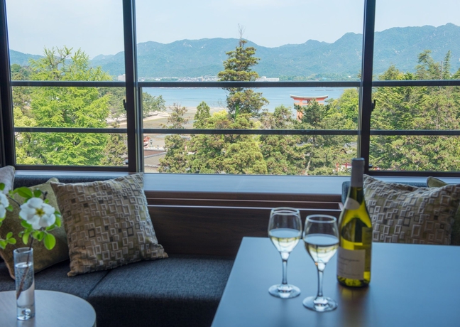 Imagen de la habitación del Hotel Miyajima Grand Arimoto. Foto 4