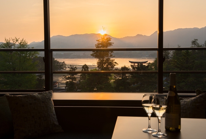 Imagen de la habitación del Hotel Miyajima Grand Arimoto. Foto 5