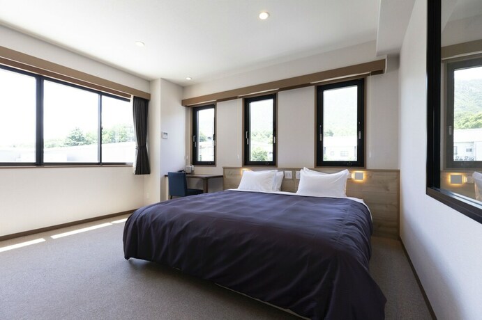 Imagen de la habitación del Hotel Miyajima Hanarenoyado IBUKU. Foto 16