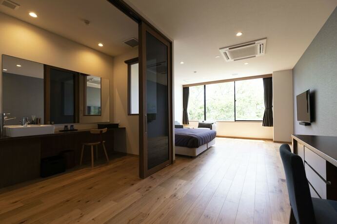 Imagen de la habitación del Hotel Miyajima Hanarenoyado IBUKU. Foto 21