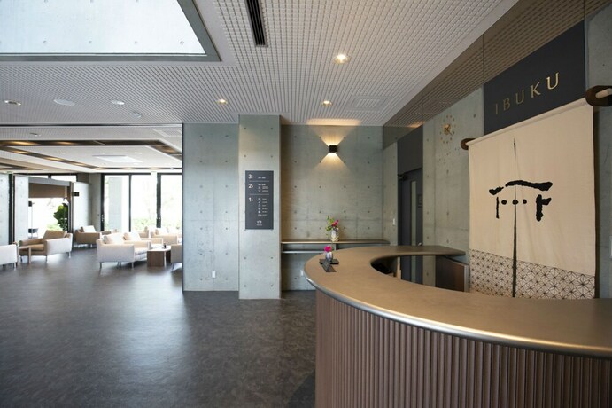 Imagen de los interiores del Hotel Miyajima Hanarenoyado IBUKU. Foto 29