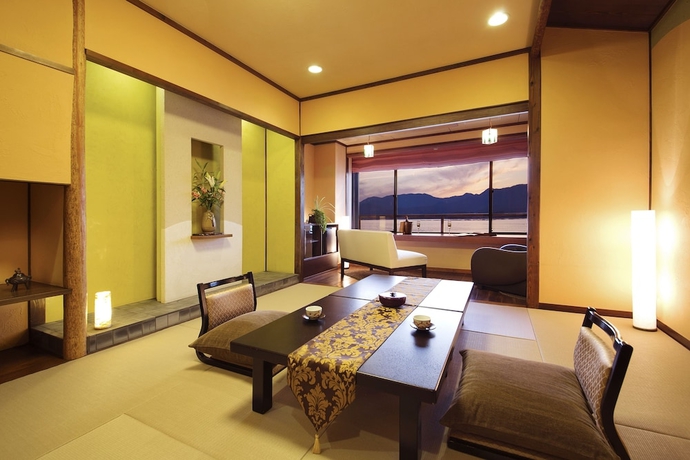 Imagen de la habitación del Hotel Miyajima Kinsuikan. Foto 3