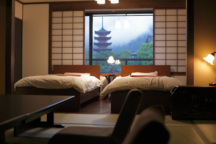 Imagen de la habitación del Hotel Miyajima Kinsuikan. Foto 6
