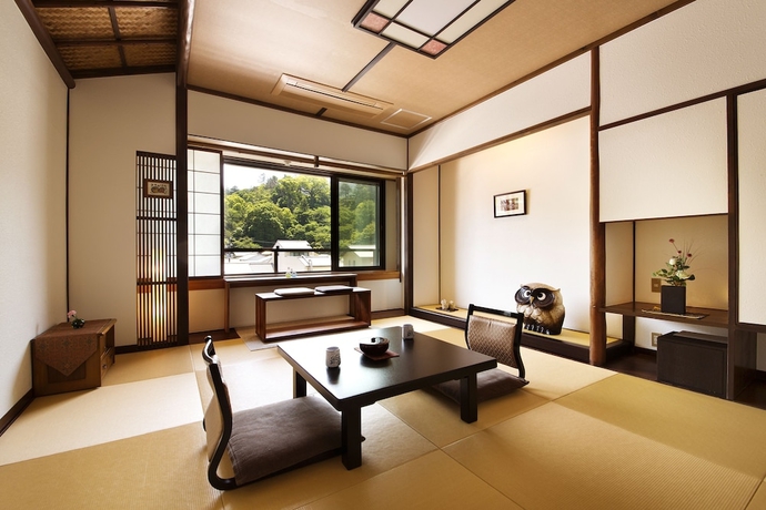 Imagen de la habitación del Hotel Miyajima Kinsuikan. Foto 9
