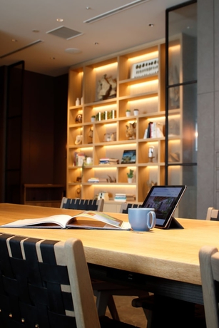 Imagen de los interiores del Hotel Miyako City Osaka Hommachi. Foto 16